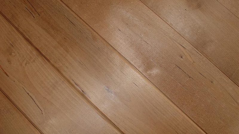 SPC石塑地板与WPC木塑地板：一场材质的对话