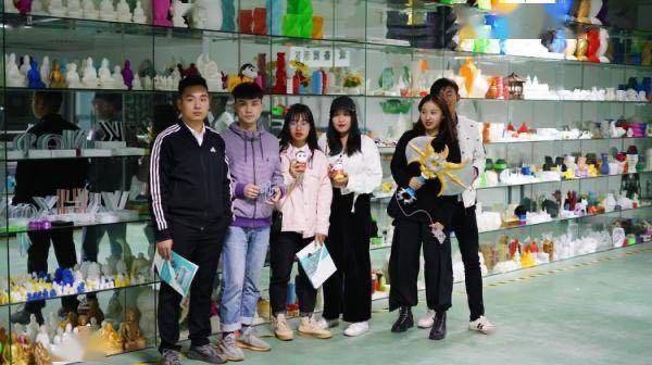 Kaiyun网址 开云武汉大学生钻研“3D打印之发光字智能制造” 获多项国内创客大奖(图1)