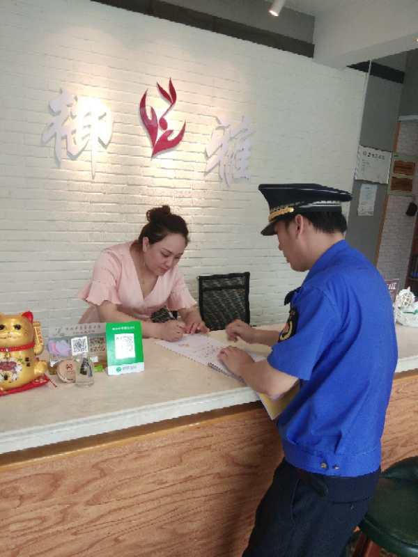 锡山城管开云网站 Kaiyun开云集中整治发光字牌夜间缺亮问题(图4)